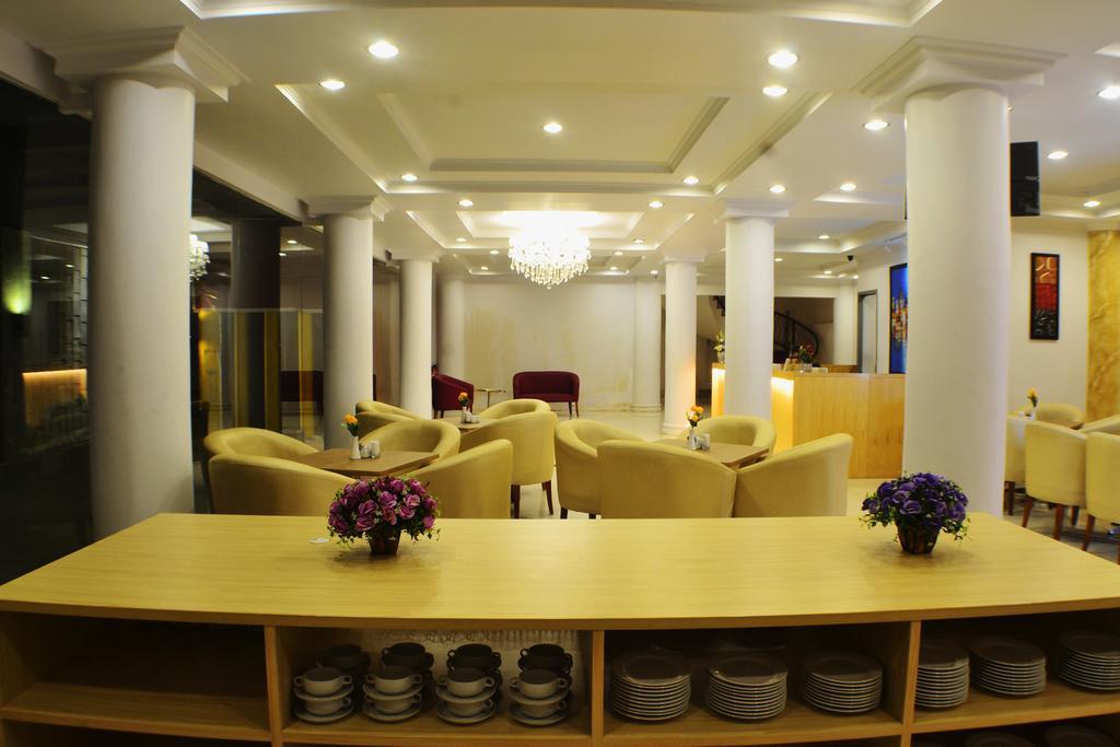 Maven Fatmawati Hotel Giacarta Esterno foto
