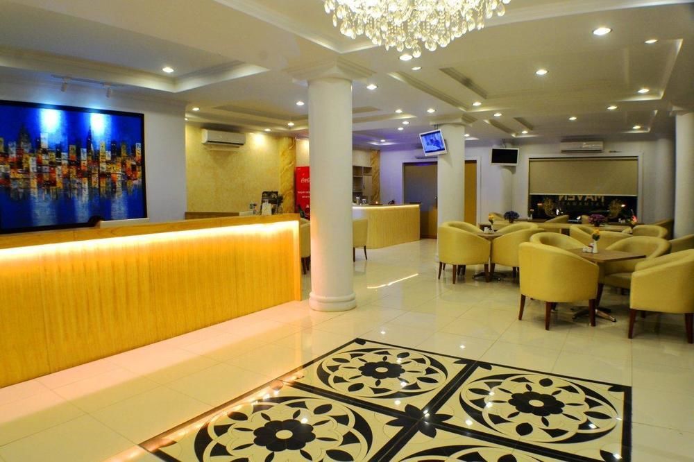 Maven Fatmawati Hotel Giacarta Esterno foto