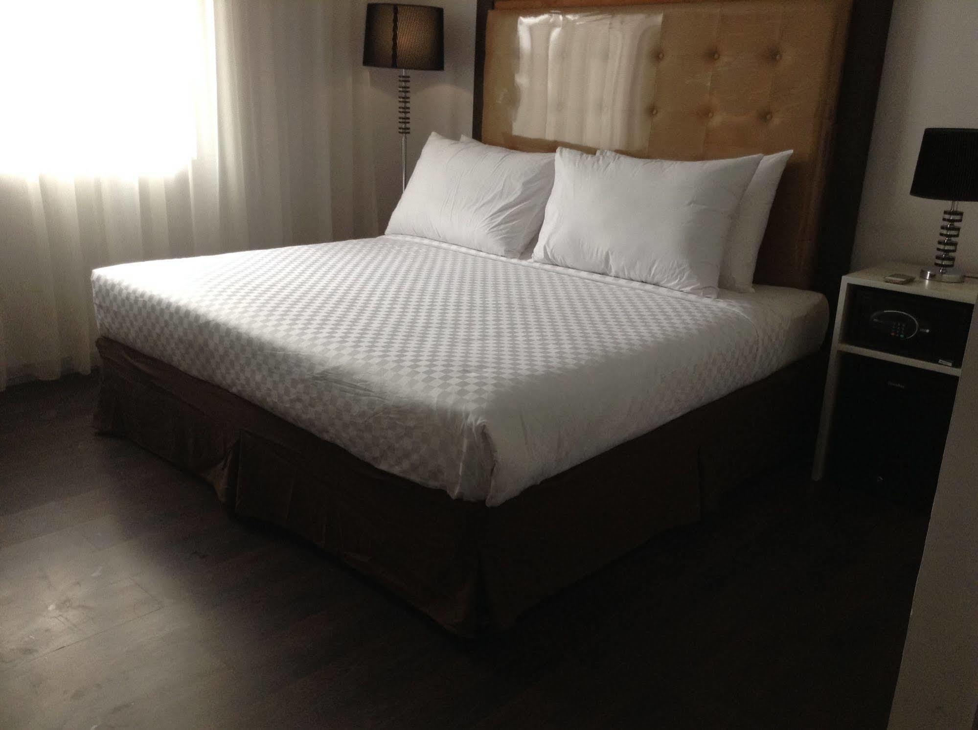 Maven Fatmawati Hotel Giacarta Esterno foto